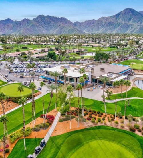 dvs-commercial_0001_Layer 2